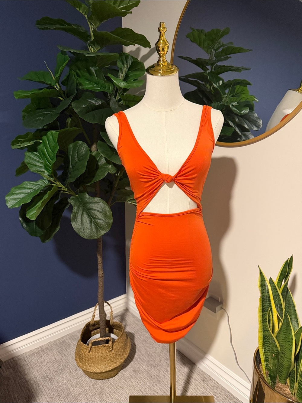 Women's Orange Tie-Front Cutout Bodycon Dress